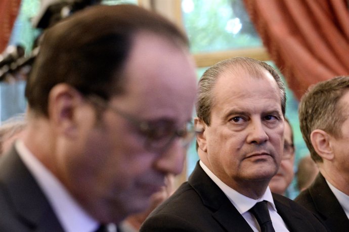 El primer secretario del PS; Jean-Christophe Cambadélis, y François Hollande