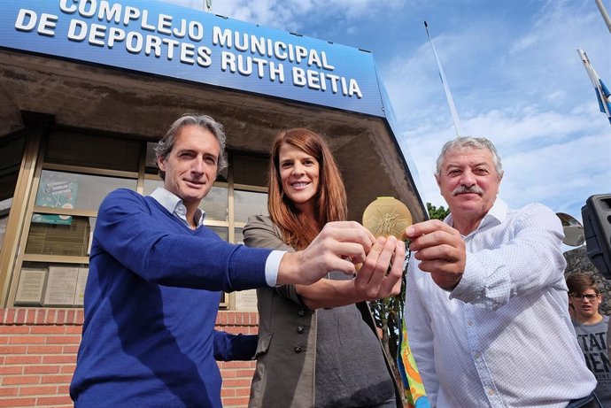 Cambio de nombre del complejo de deportes de Santander 