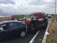 Una mujer de 76 años muerta y tres hombres heridos al chocar dos turismos en Fuenlabrada