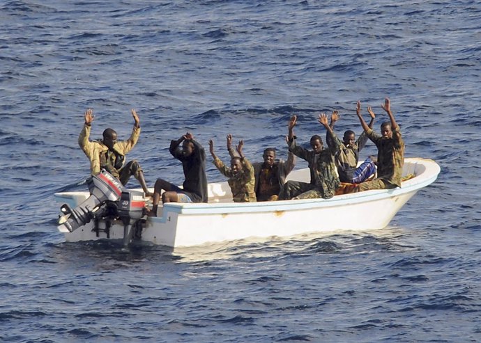 Piratas somalíes