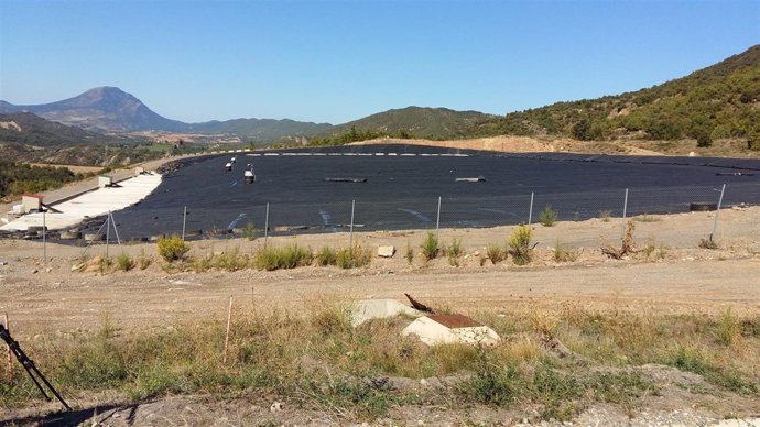 Vertedero controlado de Bailín.