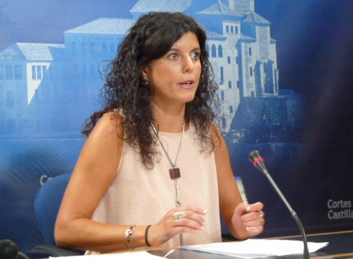 Josefina Navarrete, secretaria primera de la Mesa de las Cortes de C-LM
