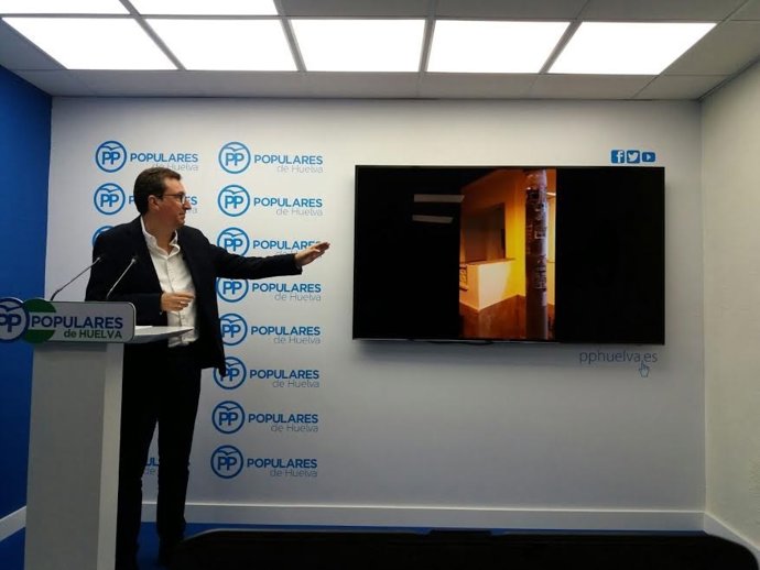 El presidente del PP provincial de Huelva, Manuel Andrés González.