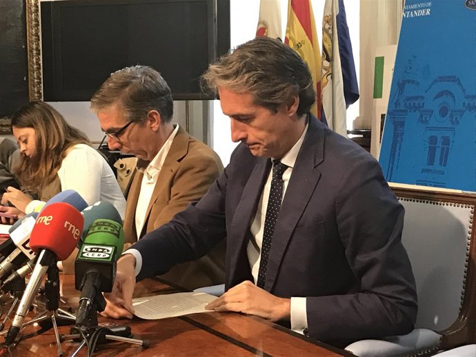 Rueda de prensa del alcalde sobre posible nulidad del PGOU