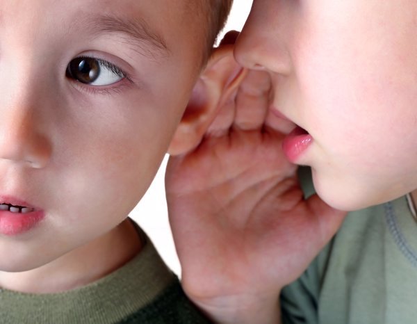 Se puede practicar escucha activa con un bebé? 