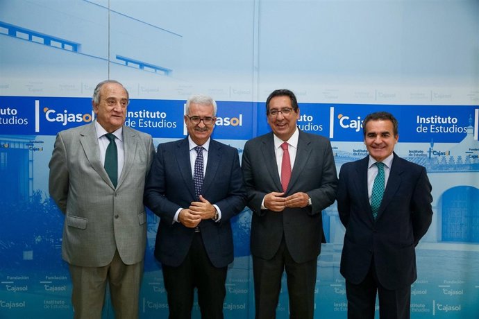 Acto de apertura del curso de los másteres del Instituto de Estudios Cajasol