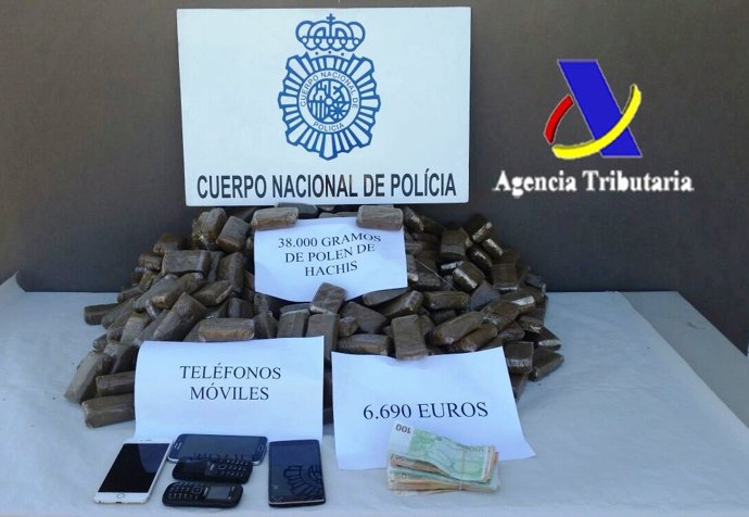 Material incautado en la operación antidroga en Almería