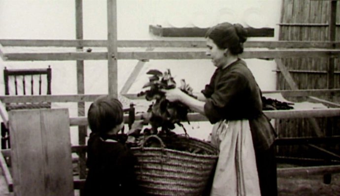 El documental 'La industria de la seda' (1920) 