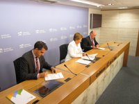 Gobierno, FER e Iberdrola colaborarán en mitigar cortes eléctricos en empresas