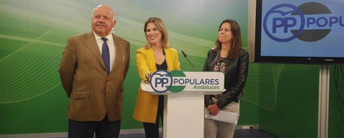 Ana Mestre, hoy junto a Jesús Aguirre y Ana Vanessa García