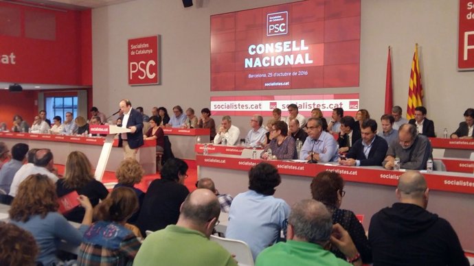 El primer secretario del PSC, Miquel Iceta, en el Consell Nacional