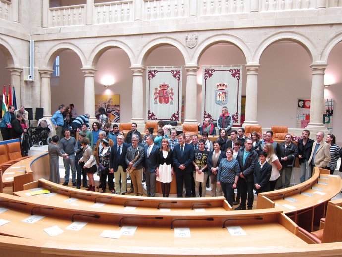 Acto central del Daño Cerebral Adquirido en el Parlamento