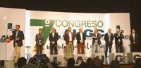 Representantes políticos 'despiden' en el congreso de AUGC a Fernández de Mesa con la esperanza de abrir una nueva etapa