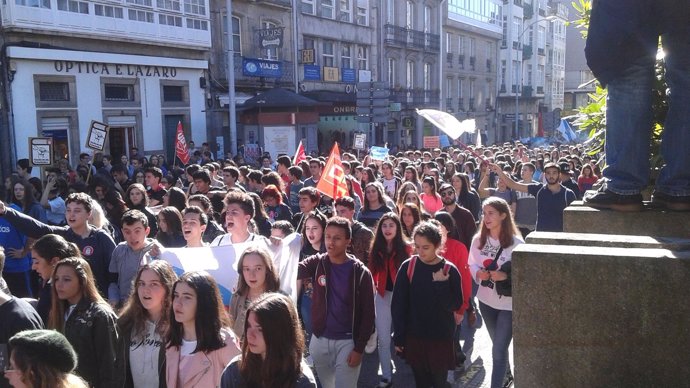Manifestación de estudiantes en Santiago 