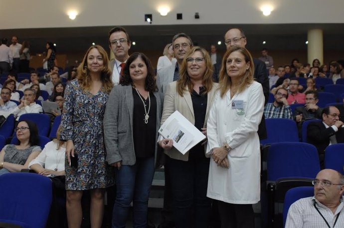 Autoridades durante la inauguración del encuentro