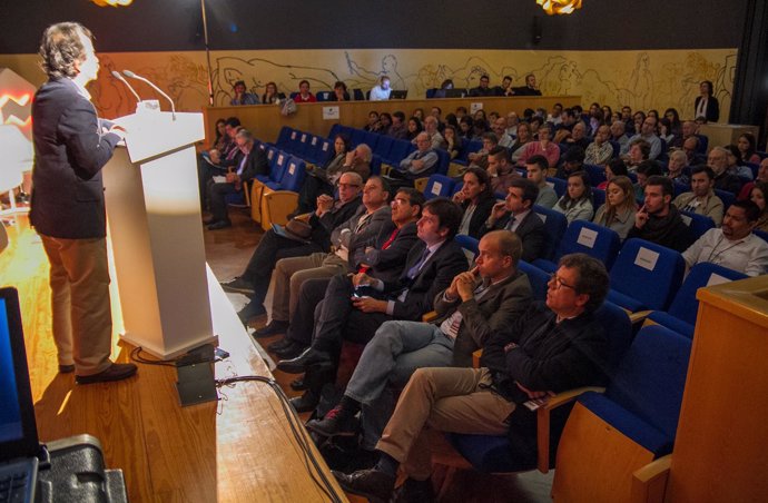 Conferencia inaugural por Jorge Cardona en Futuro en Español