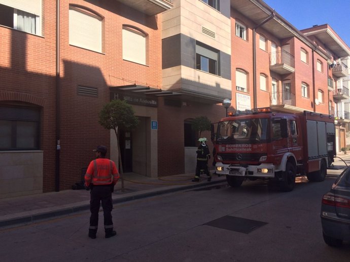 Desalojado el hotel Villa de Andosilla por un incendio.