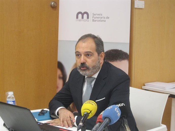 El consejero delegado de Mémora J.J.Domingo