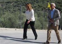 Susana Díaz: Mis "compañeros" del PSOE en el Congreso "están haciendo lo mejor posible"