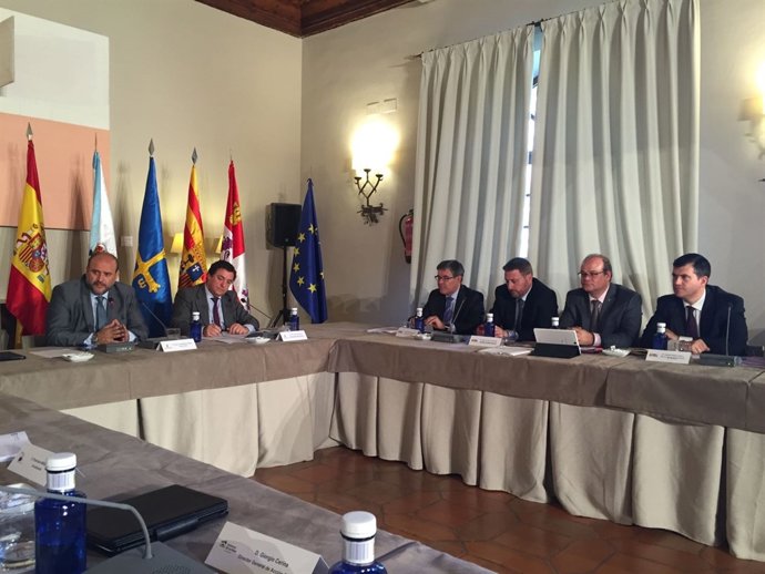 Aragón insiste en una estrategia nacional contra la despoblación