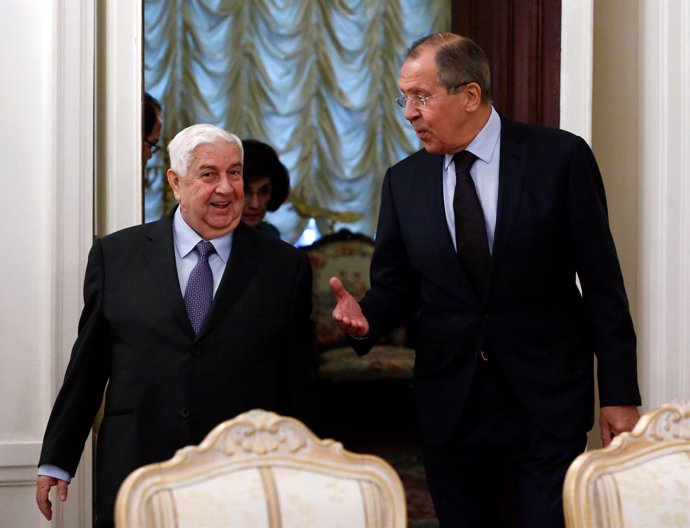 El ministro de Exteriores ruso, Sergei Lavrov, y su homólogo sirio, Al Muallem
