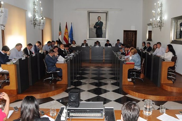 Pleno de octubre de la Diputación de Cáceres