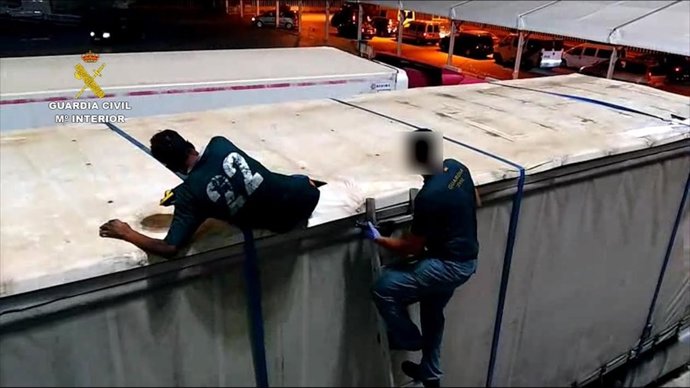 Menor rescatado en la zona portuaria de Melilla