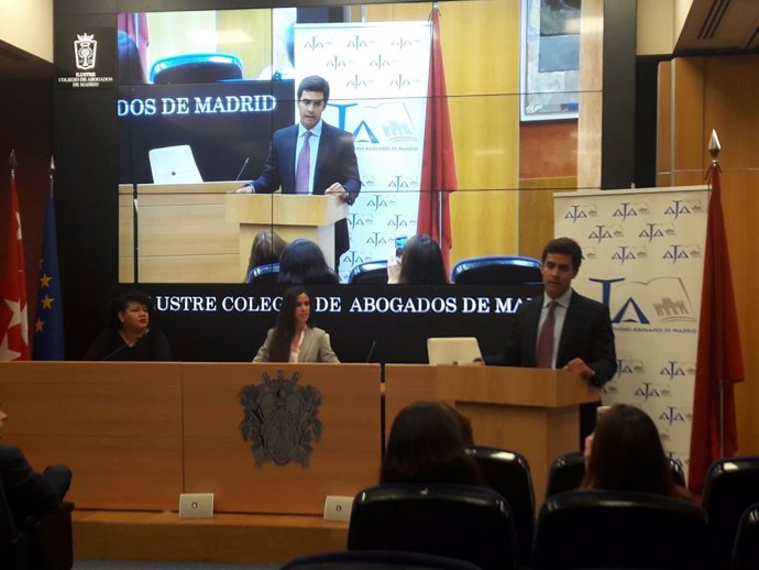Acto de la Agrupación de Jóvenes Abogados de Madrid