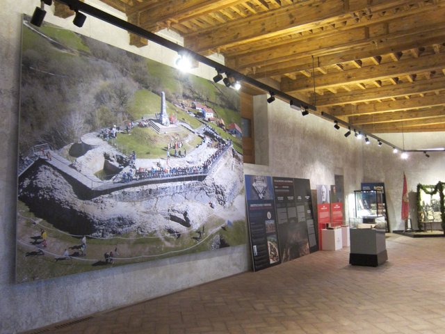 Exposición retrospectiva del castillo de Amaiur