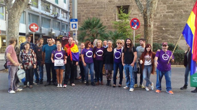 Concentración en Palma contra la investidura de Rajoy