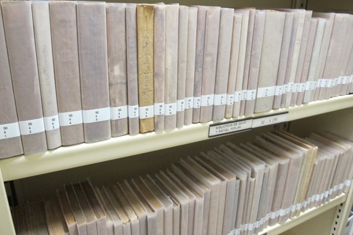 Archivo Rafael Porlán en Centro Cultural Generación del 27