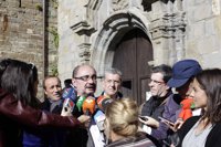 Lambán dice que Pedro Sánchez debería "no estorbar" en la tarea de refundación del PSOE