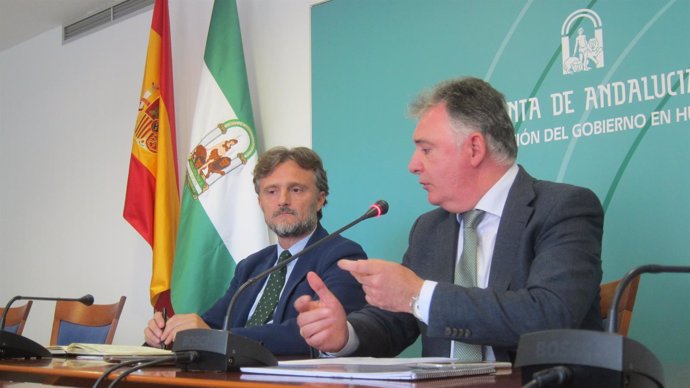 El consejero de Medio Ambiente de la Junta en Huelva, José Fiscal.