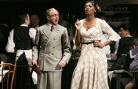 Eva Hache, Rebellón o Alberto San Juan, en los teatros de C-LM este mes