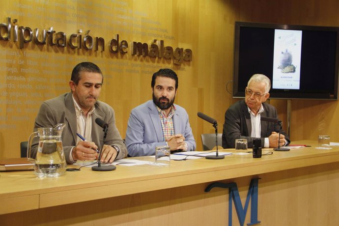 Presentación en la Diputación del primer mercado moscatel Almáchar Florido