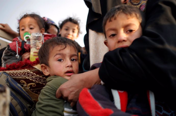 Niños desplazados por la ofensiva en Mosul