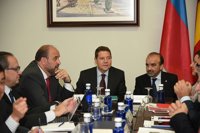 Page, a Sánchez: Que "hable bien de todos los compañeros" si quiere liderar el PSOE