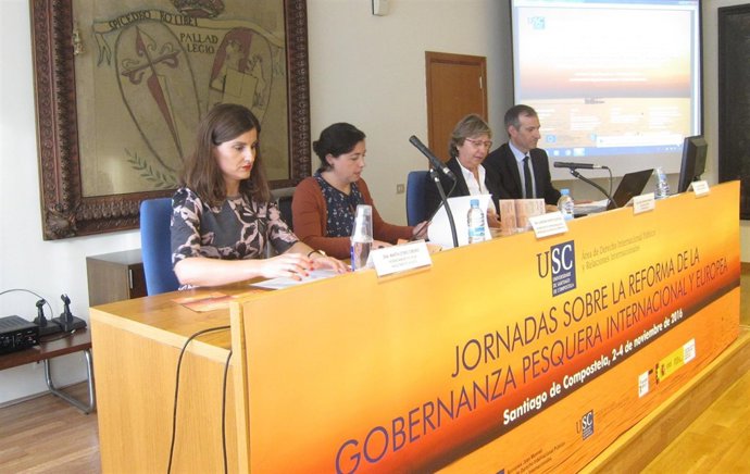 Rosa Quintana en la apertura de unas jornadas sobre gobernanza pesquera