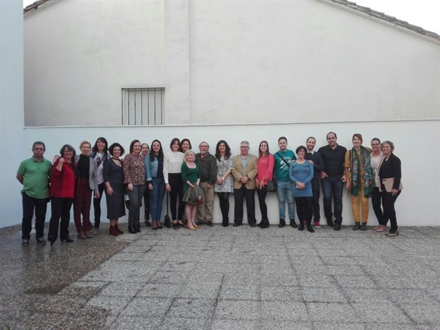 Caballero (c) en la inauguración del curso de Educación Permanente.