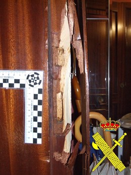 ROBO CON FUERZA EN VIVIENDAS DE PRAVIA