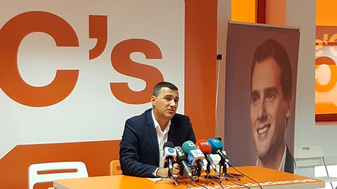 El portavoz económico de Ciudadanos en el Parlamento andaluz, Carlos Hernández