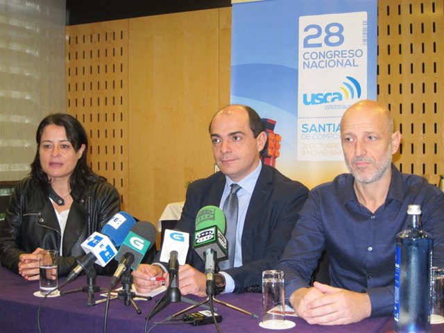 Miembros de la directiva de USCA, con su presidente, Pedro Gragera, en el centro