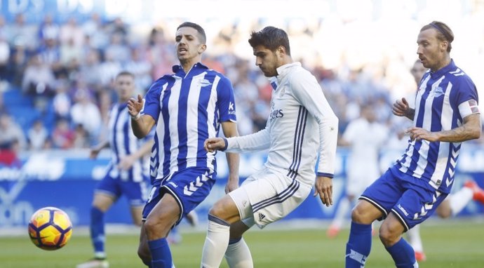 Zouhair Feddal Álvaro Morata Alexis Ruano Real Madrid Alavés