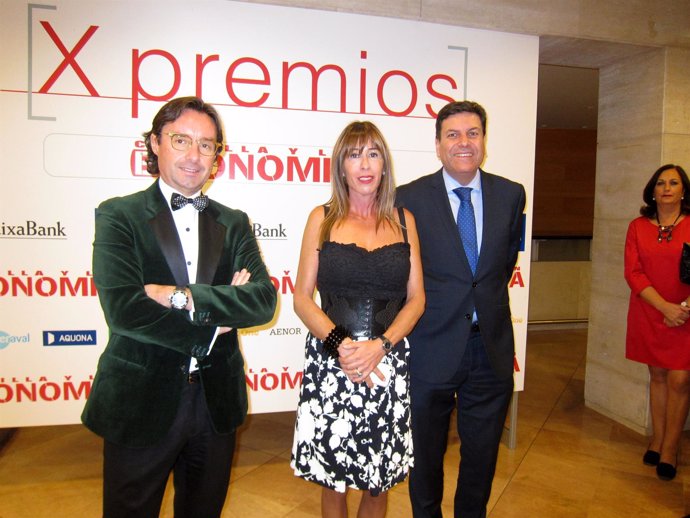 Fernández Carriedo (dcha) y Alberto Cagigas, en la gala de los premios. 