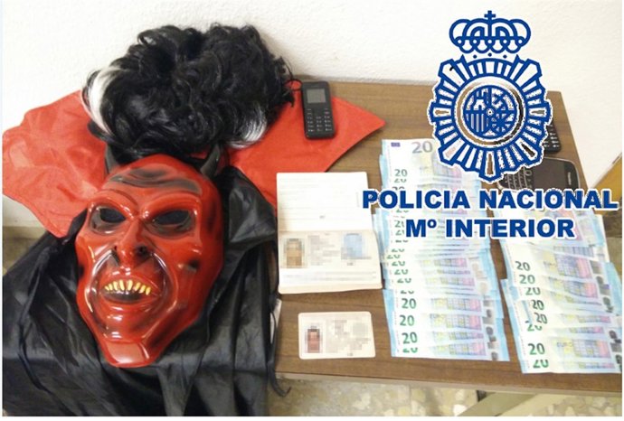 Efectos intervenidos a un presunto sicario en Málaga