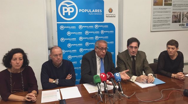 Concejales del PP en Valladolid en la rueda de prensa sobre la sentencia