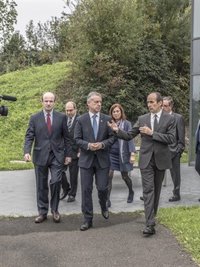 Urkullu afirma que le interesan más "las actitudes" de Rajoy que el nuevo Gobierno