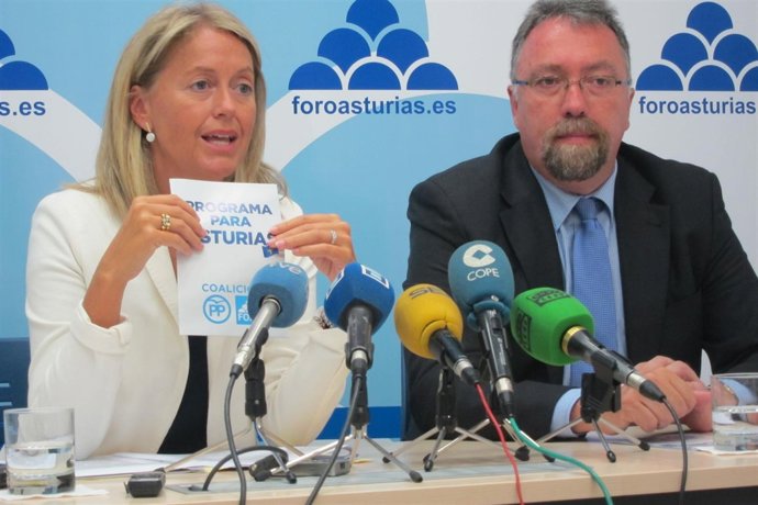 Cristina Coto e Isidro Martínez Oblanca.