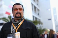 Putin concede a Steven Seagal la nacionalidad rusa