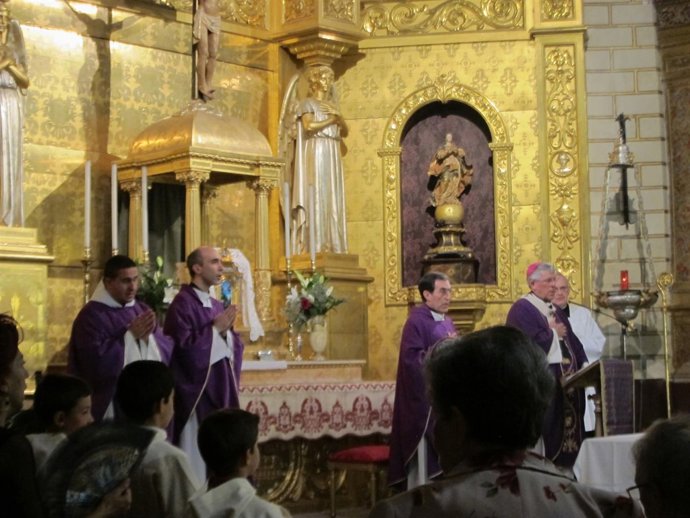 Arzobispo de Toledo misa fallecidos Santiago